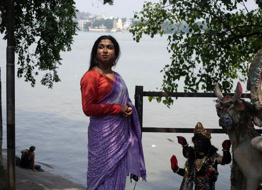 While Biswas's mother has been supportive of her sexuality from the start, her father had been hostile, even violent towards his “non-normative” sexual expressions and identity. Image: Swastik Pal 